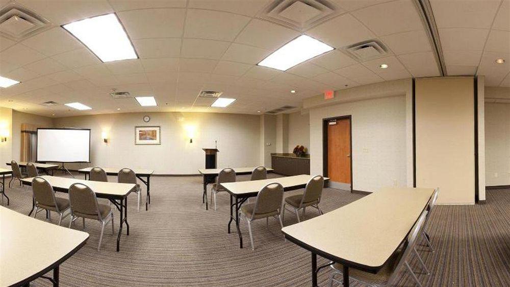 Holiday Inn Express Hotel & Suites Austell Powder Springs By Ihg Buitenkant foto