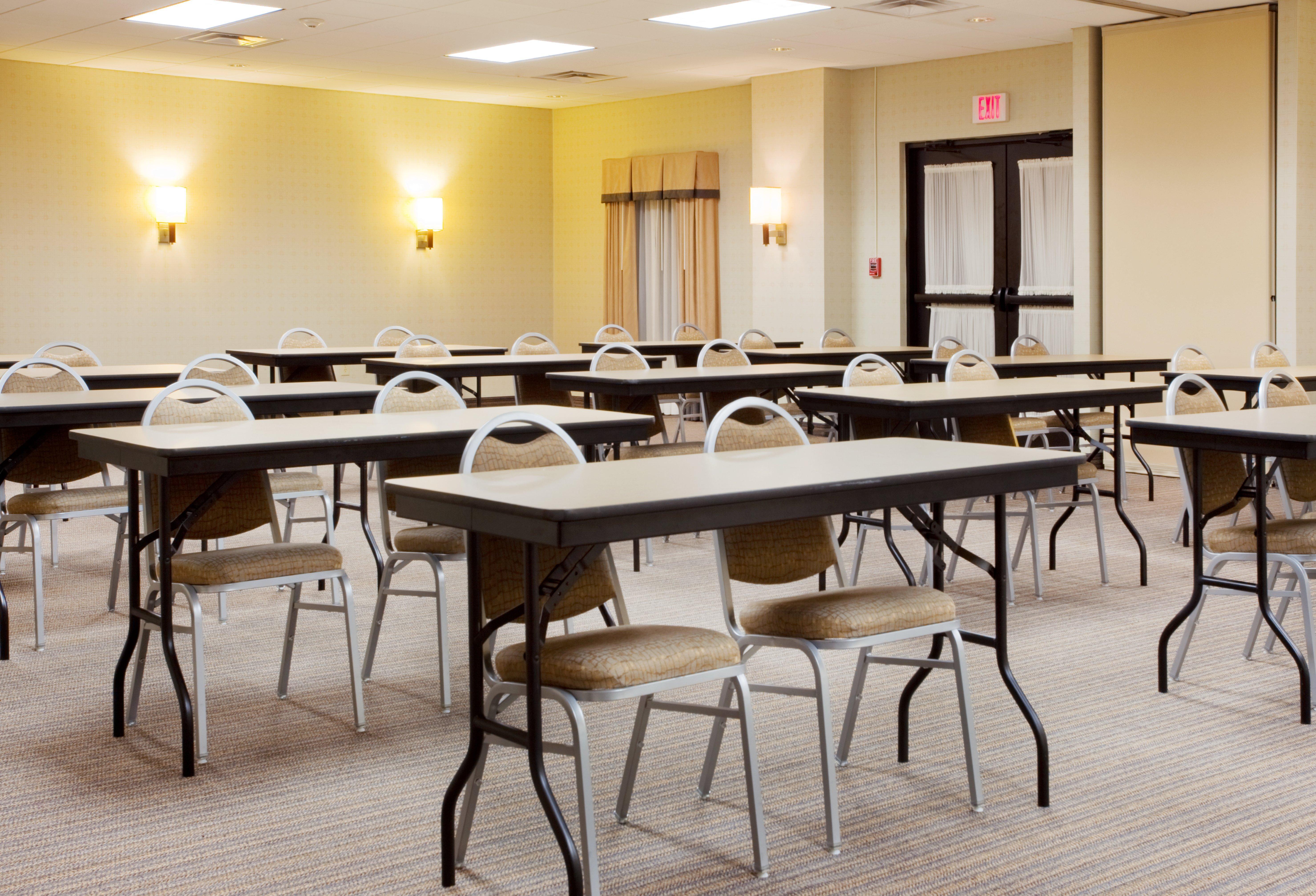 Holiday Inn Express Hotel & Suites Austell Powder Springs By Ihg Buitenkant foto
