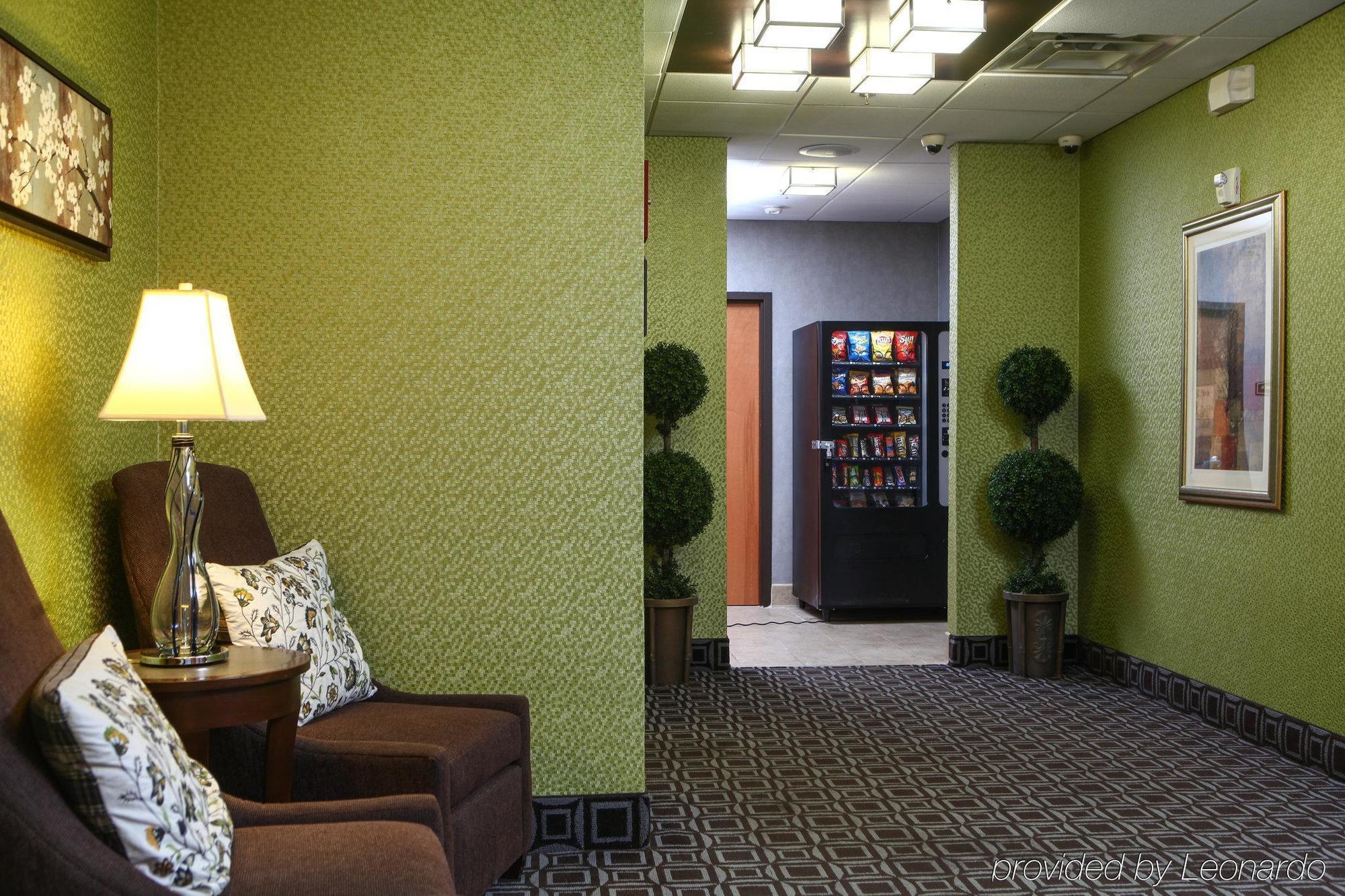 Holiday Inn Express Hotel & Suites Austell Powder Springs By Ihg Buitenkant foto